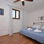 2 Bedroom In Stari Grad (Hvar)