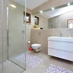 2 Bedroom In * Stari Grad (Hvar)