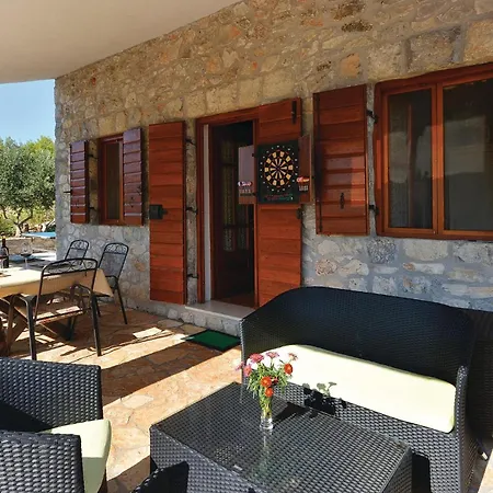 Lovely In Stari Grad (Hvar)