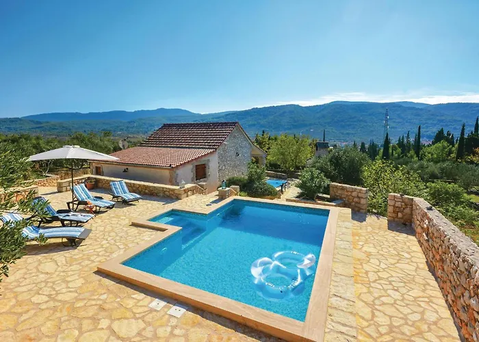2 Bedroom In * Stari Grad